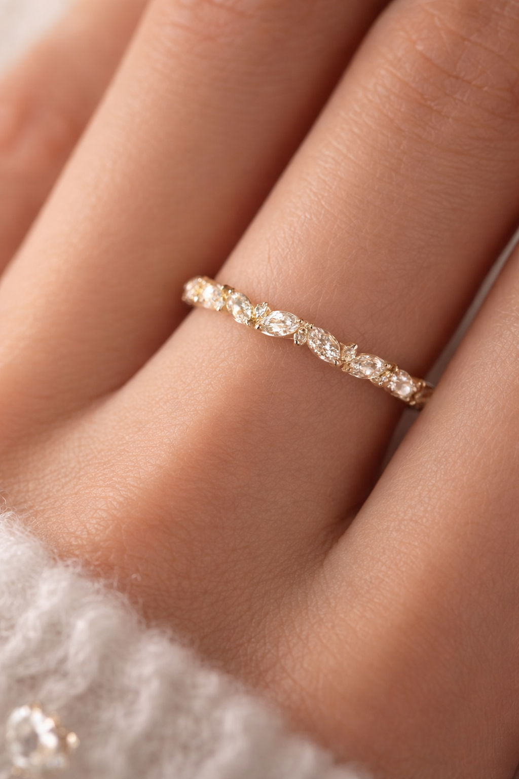 Marquise Sparkle Band