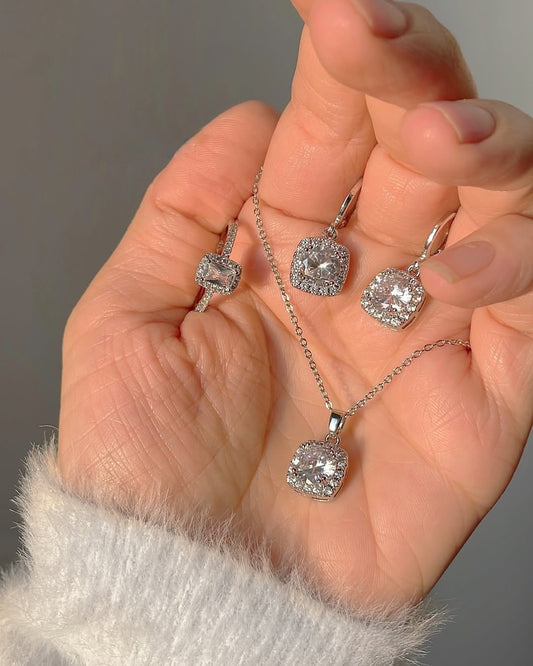 Luxe Halo set